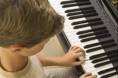 Read more about the article La musique, un outil pour traiter la dyslexie